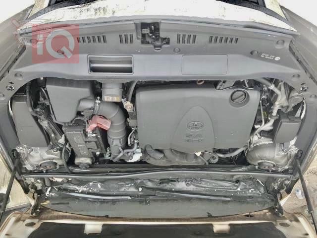 تويوتا أفالون